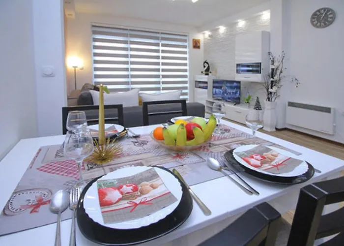 Fantastiko Lux 2 Ζλάτιμπορ